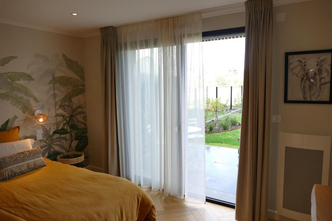 Les Agapanthes Bed and Breakfast Camphin-en-Pevele Eksteriør billede